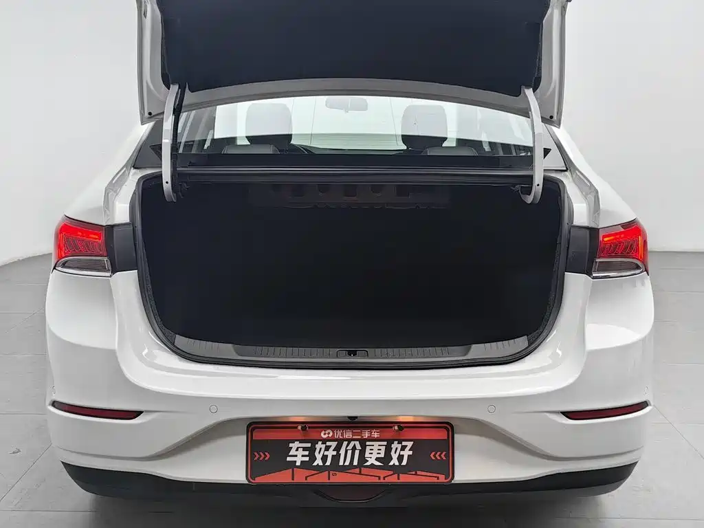 Buick Excelle — миниатюра 16