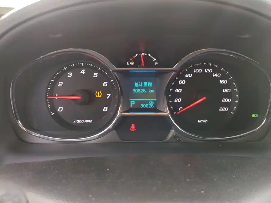 Chevrolet Captiva — миниатюра 14