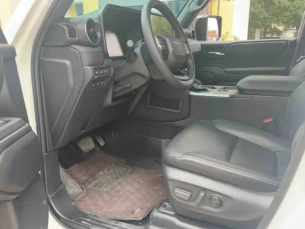 Toyota Land Cruiser Prado 2025 2.4T TX 5 мест