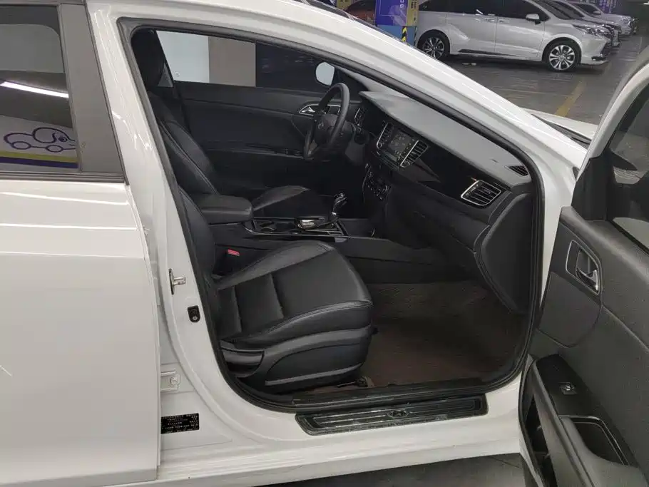 Hyundai Mistra — миниатюра 8