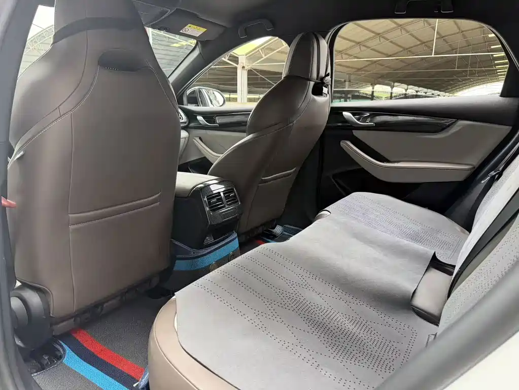 BYD Qin PLUS — миниатюра 8