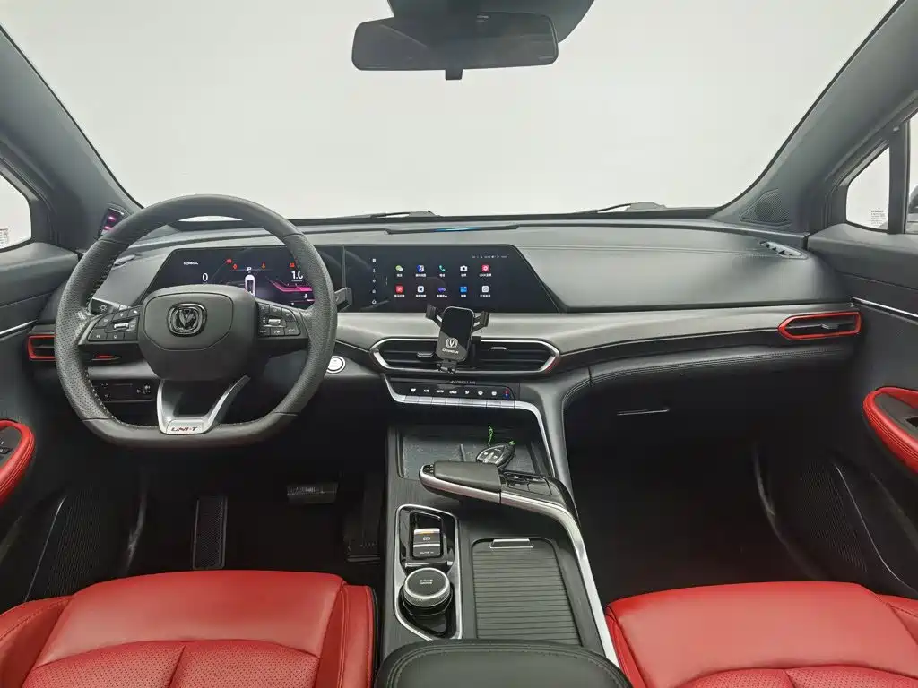Changan UNI-T — миниатюра 5