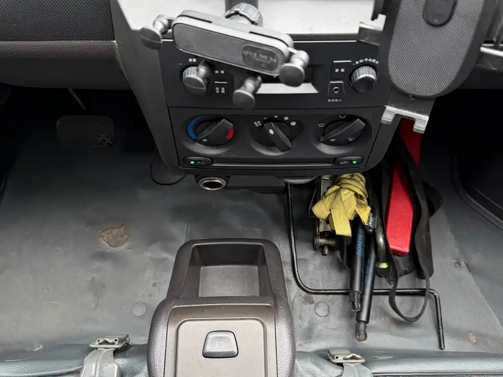 Wuling Rongguang EV — миниатюра 15