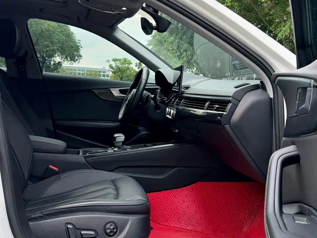 Audi A4L — миниатюра 17