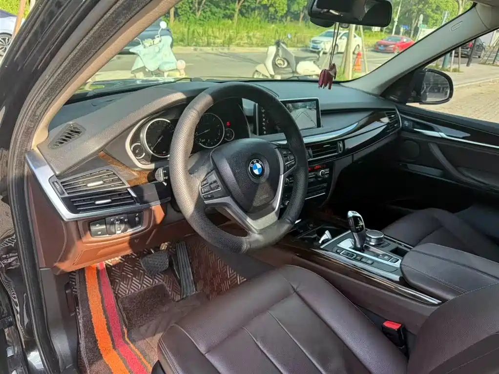 BMW X5 2017 xDrive28i