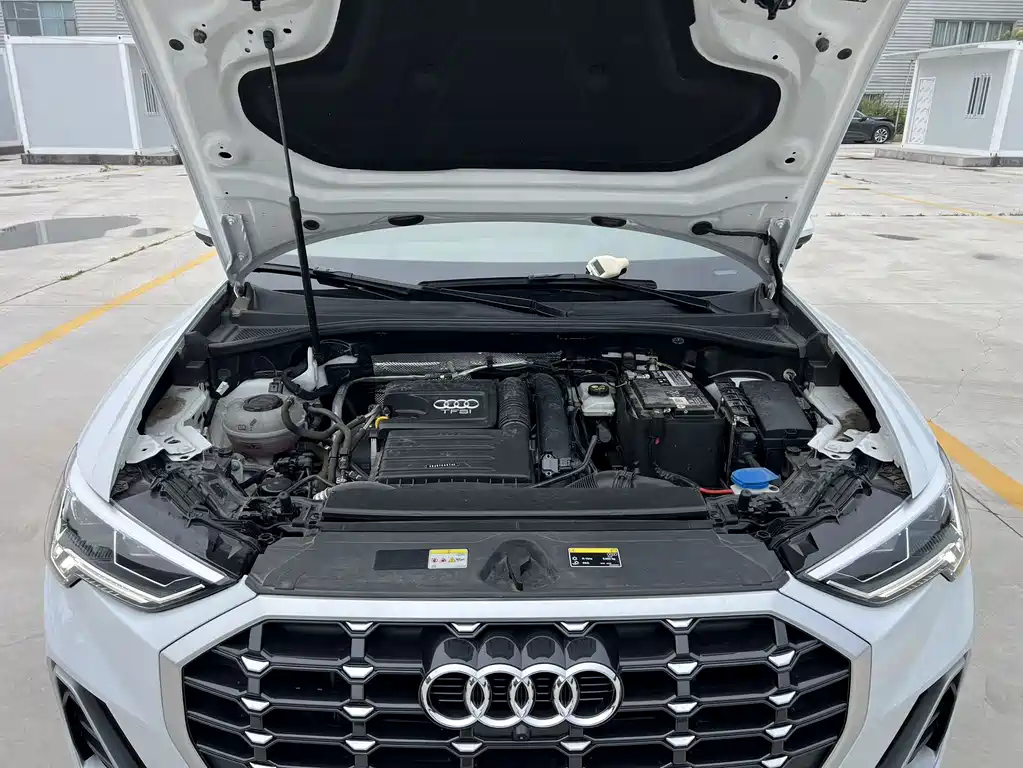 Audi Q3 — фотографии объявления, Фото 16