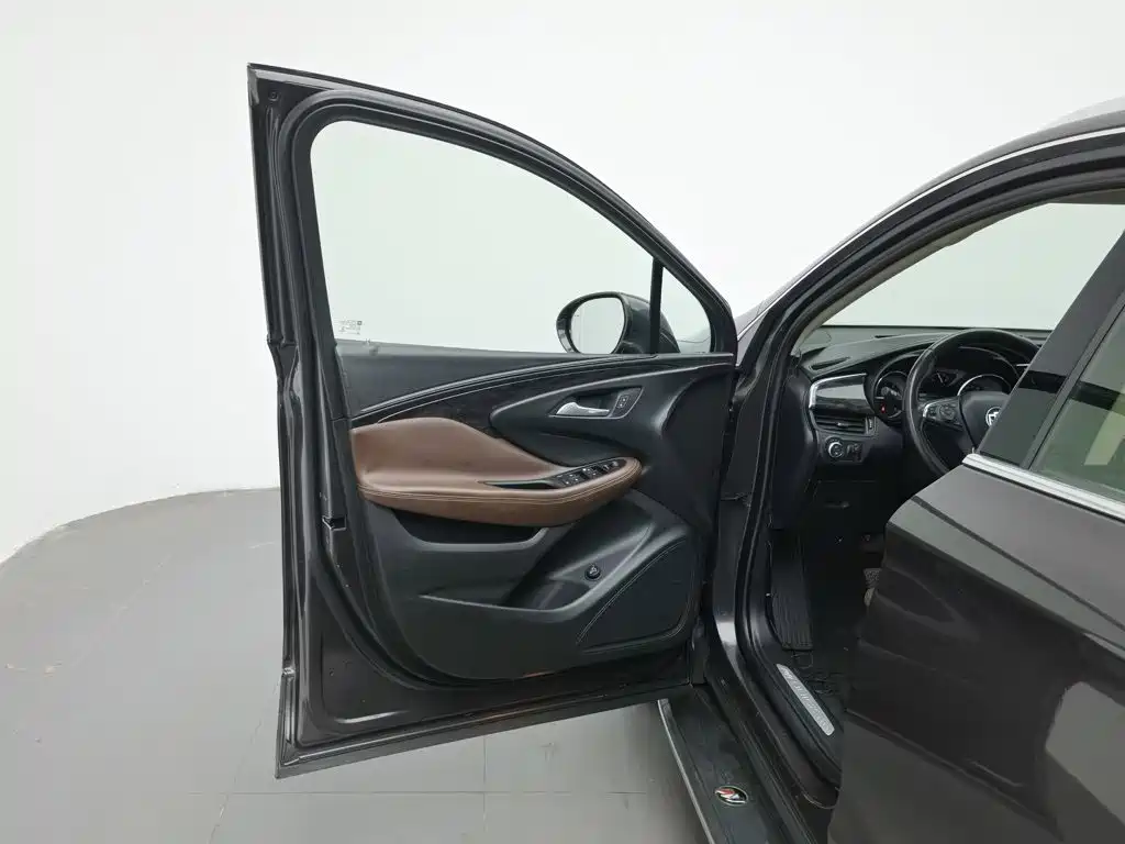 Buick Envision Plus — миниатюра 8