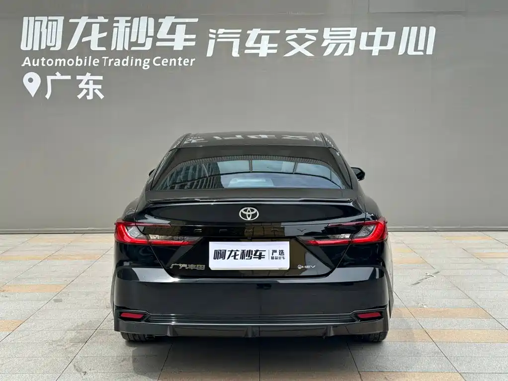 Toyota Camry 2026 2.0HSE Sport Lite