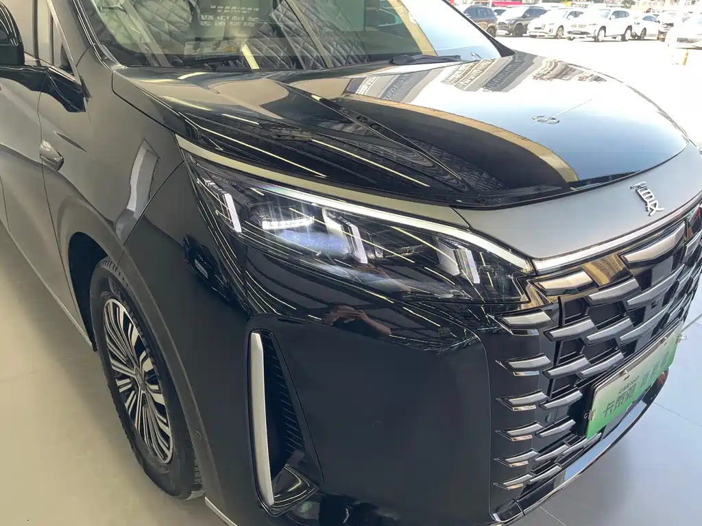 BYD Xia — миниатюра 7