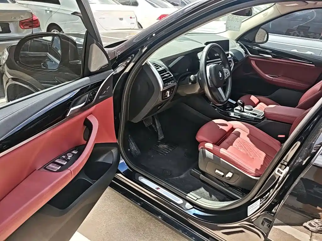BMW X3 — миниатюра 12