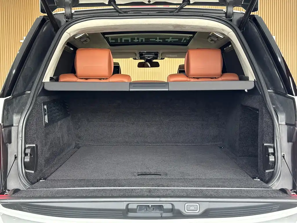 Land Rover Range Rover — миниатюра 16