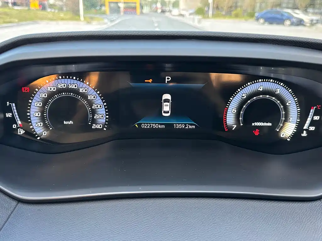 Peugeot 408 — миниатюра 4