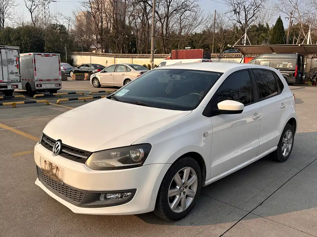 Volkswagen Polo 2014