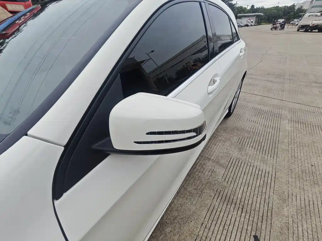 Mercedes-Benz A-Class (Import) — миниатюра 9