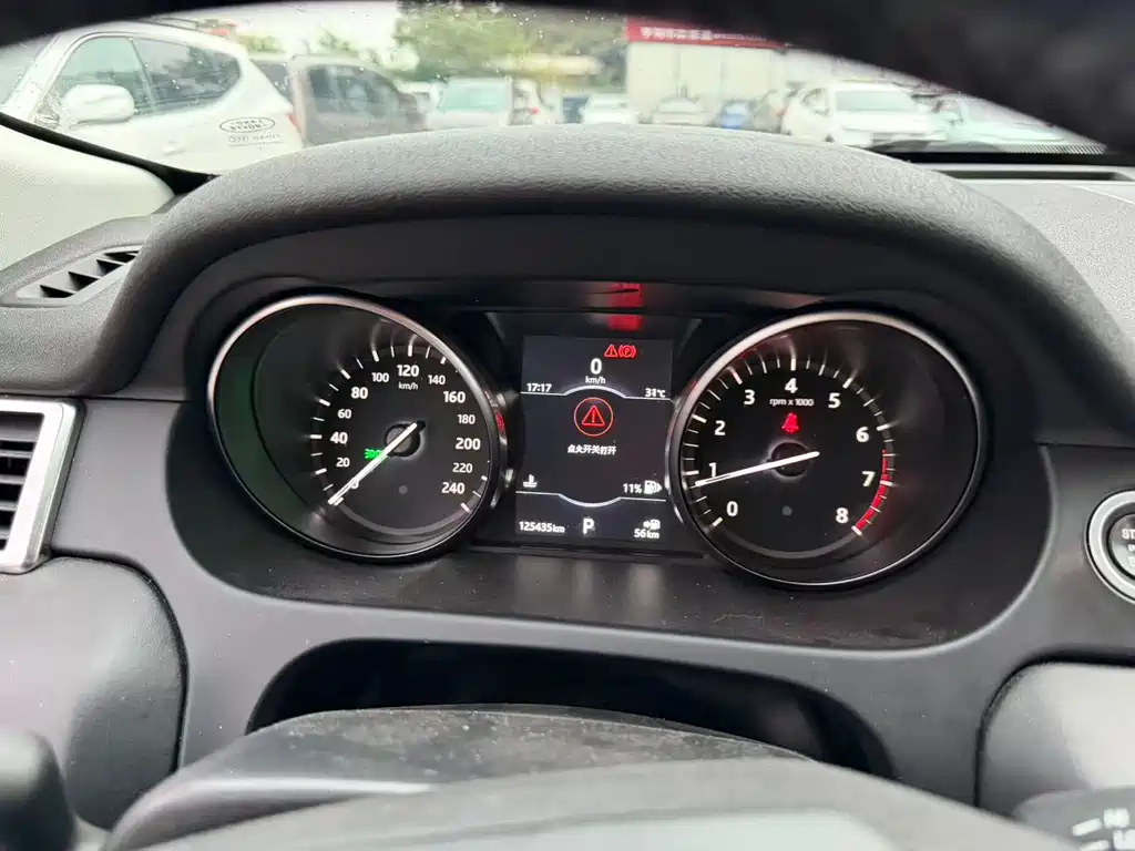 Land Rover Discovery Sport — миниатюра 6
