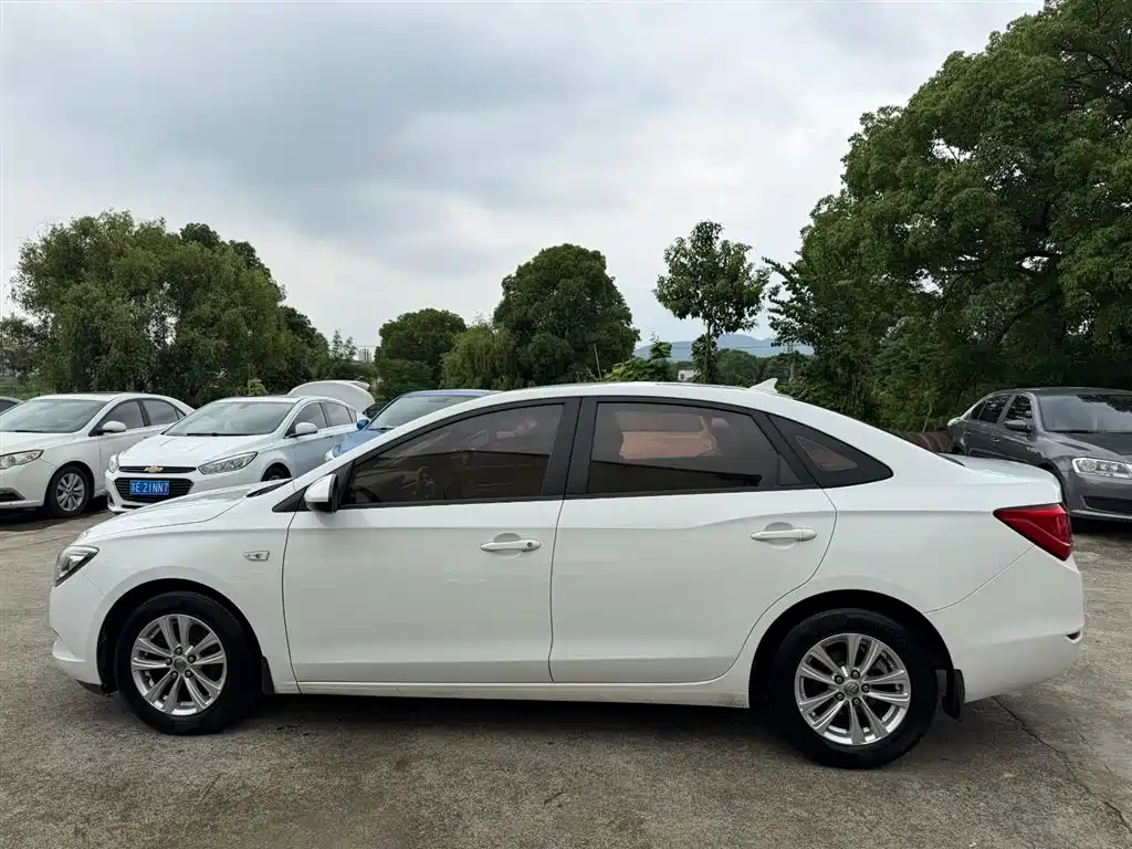 Buick Excelle 2015 15N AT