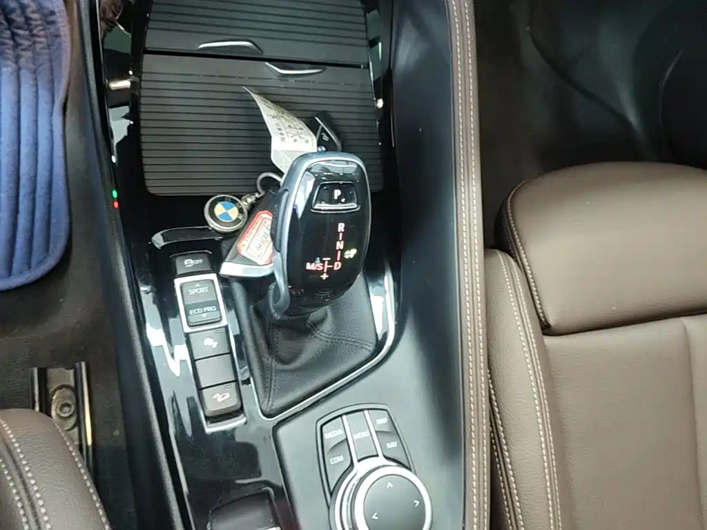 BMW X1 — миниатюра 14