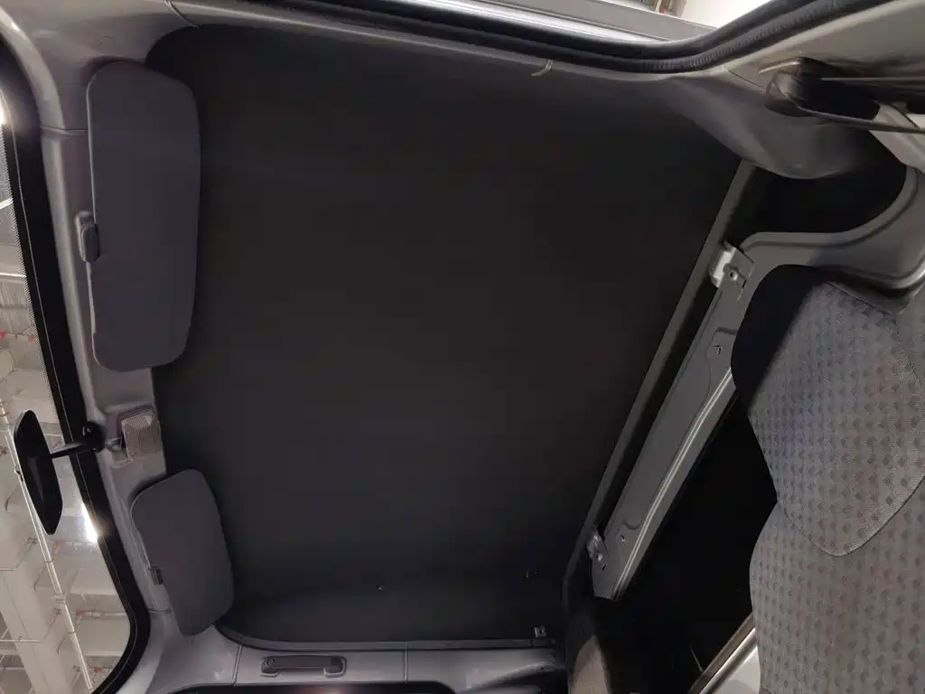 Wuling Zhiguang — миниатюра 14