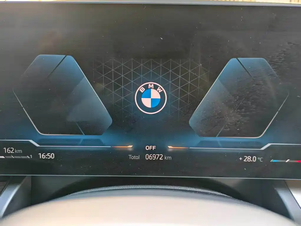BMW 5 Series — миниатюра 16