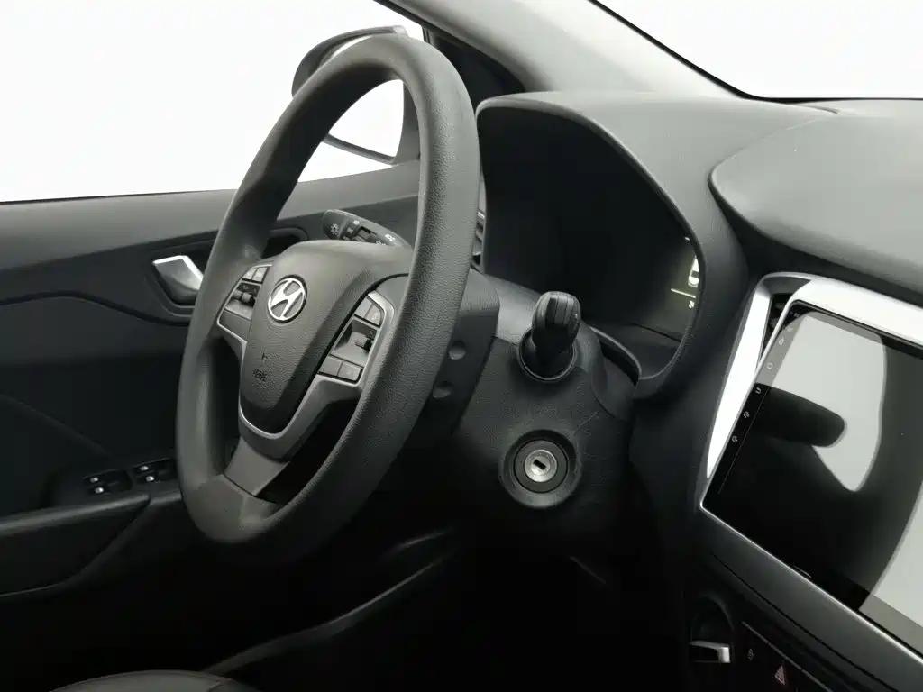 Hyundai Verna — миниатюра 22