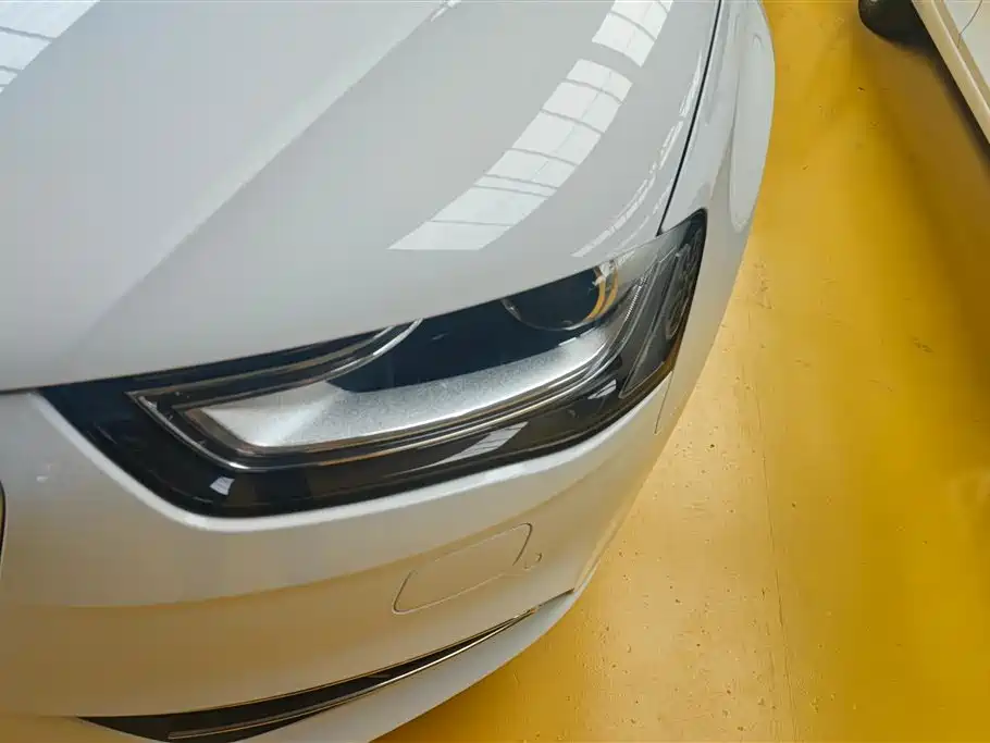 Audi A4L 2016 35 TFSI AT