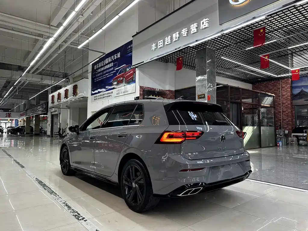 Volkswagen Golf — миниатюра 5