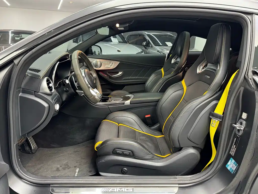 Mercedes-Benz C-Class AMG — миниатюра 10