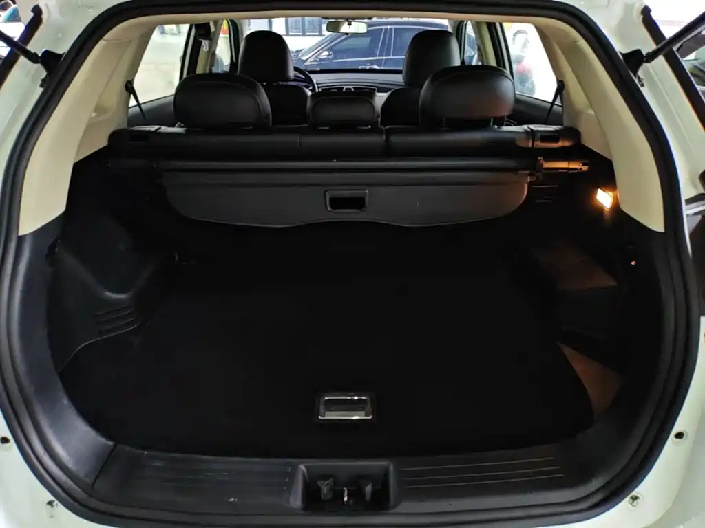 Geely Boyue — миниатюра 19