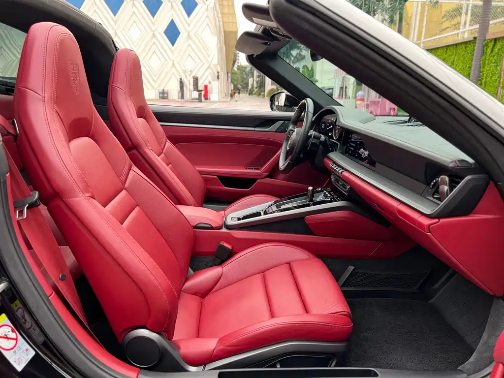 Porsche 911 — миниатюра 12
