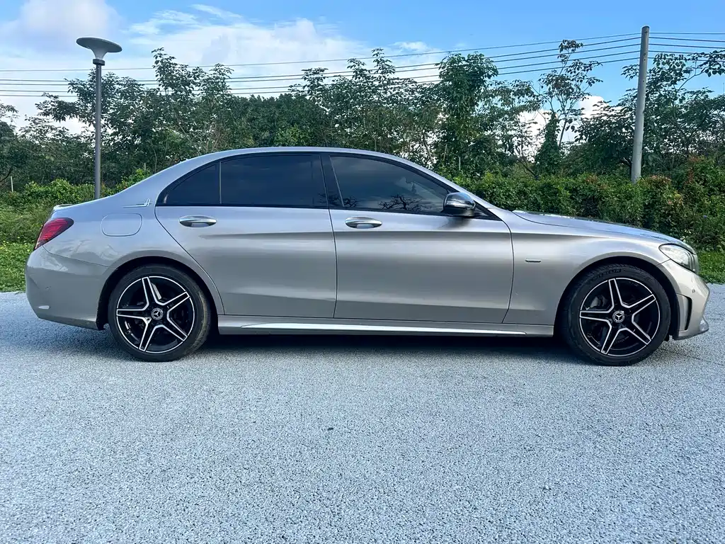 Mercedes-Benz C-Class — миниатюра 7