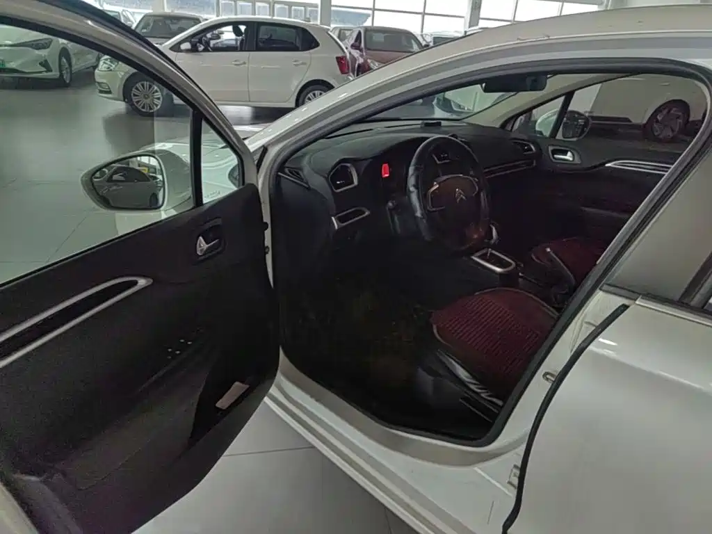 Citroen C4L — миниатюра 16