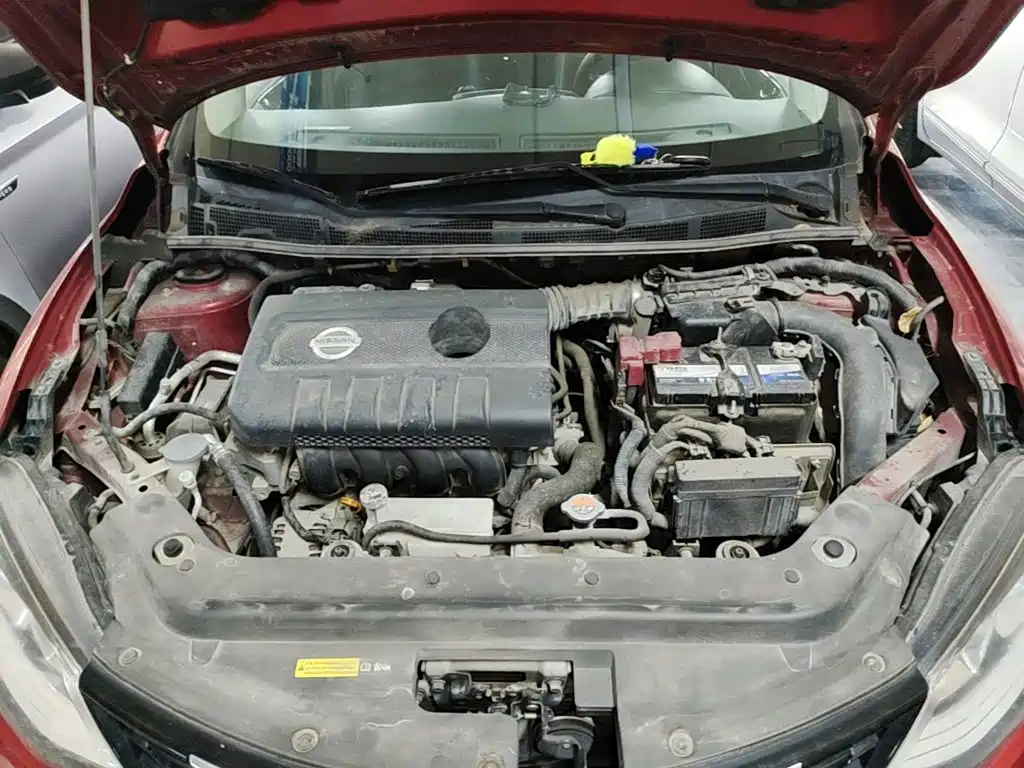 Nissan Tiida — миниатюра 20