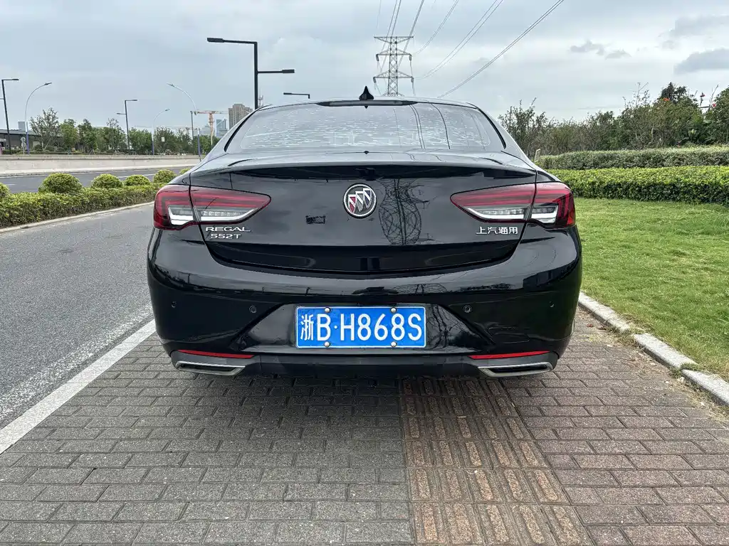 Buick Regal — миниатюра 6