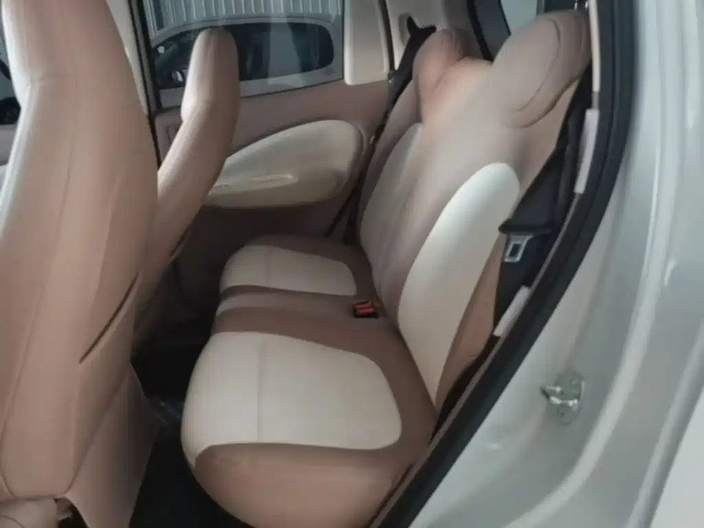 Wuling MINIEV — миниатюра 17
