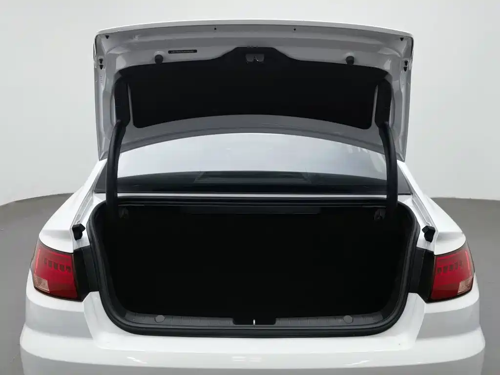 Geely Emgrand GL — миниатюра 16