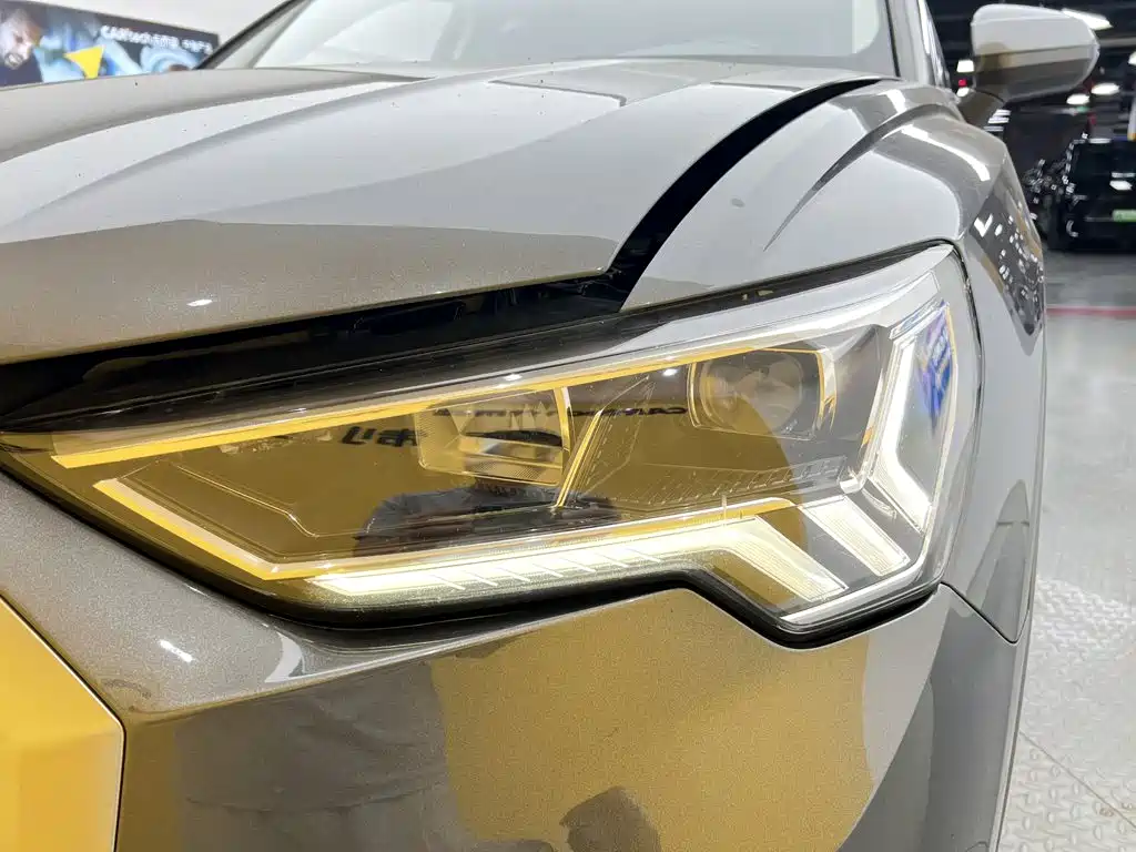 Audi Q3 — миниатюра 7