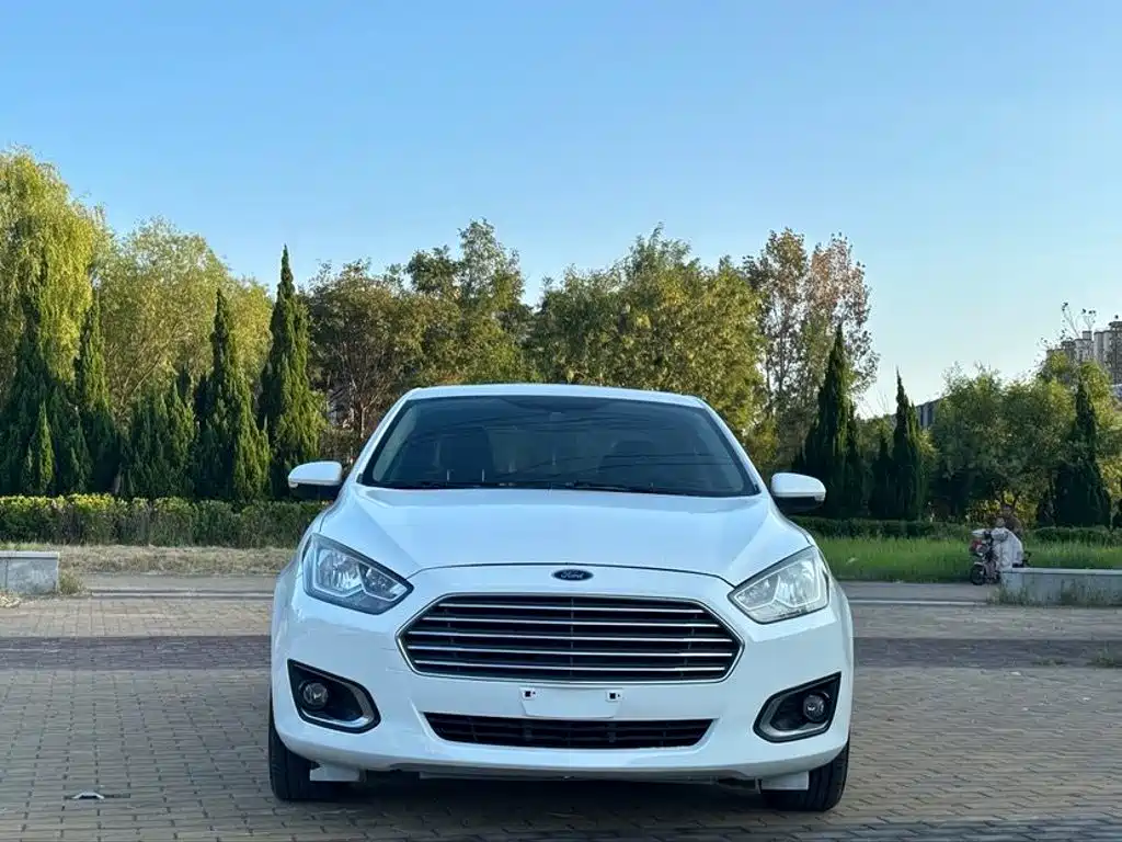 Ford Escort — миниатюра 2