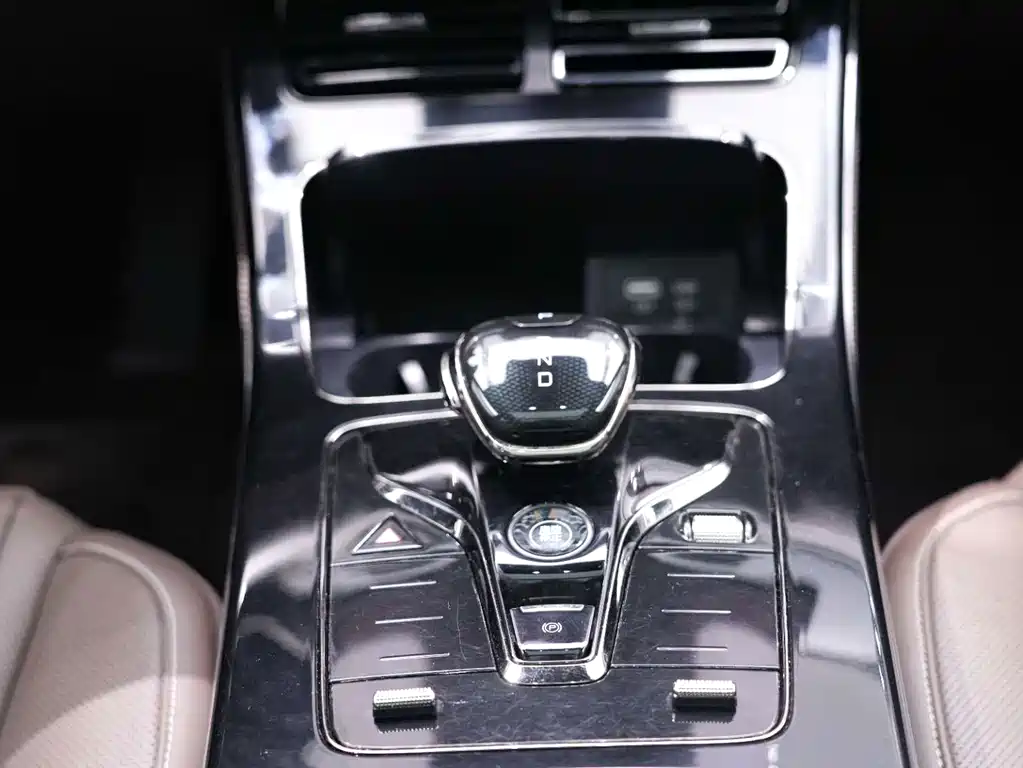 BYD Han — миниатюра 21