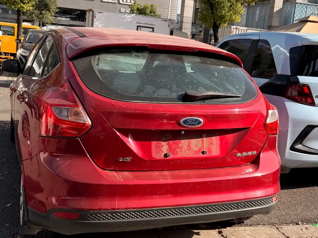 Ford Focus 2012 1.6L AT Comfort