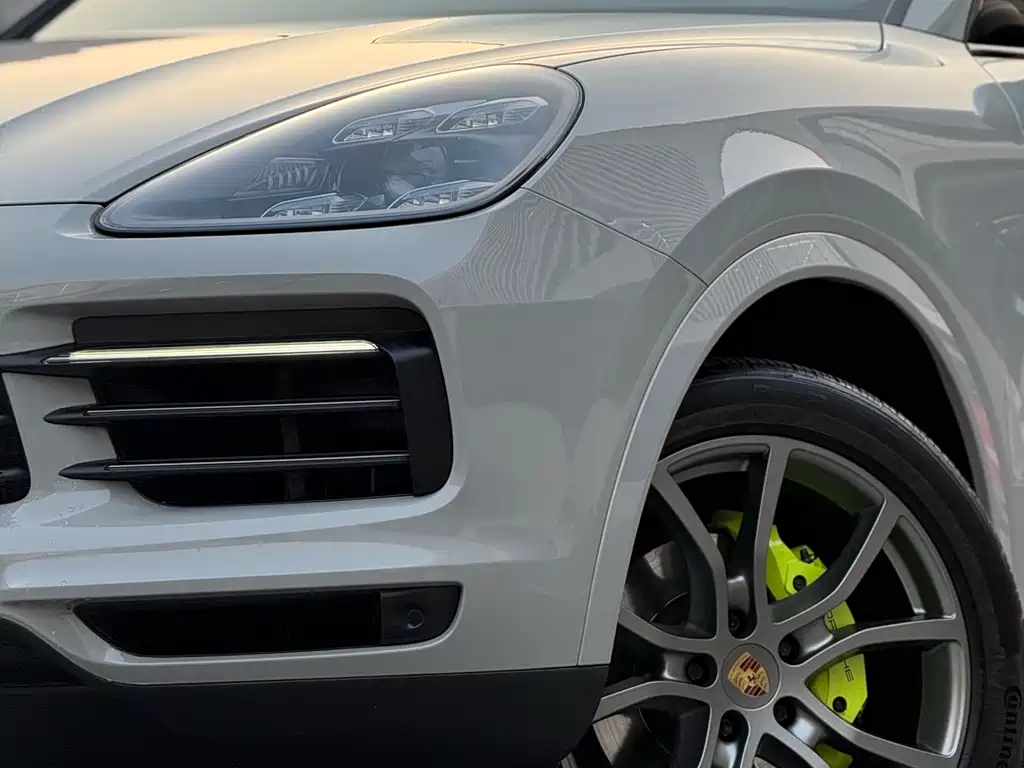 PORSCHE CAYENNE NEW ENERGY