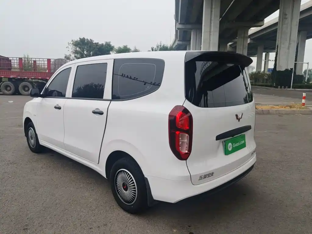 Wuling Hongguang EV — миниатюра 5