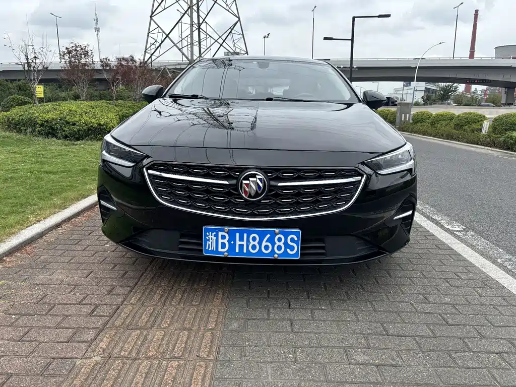 Buick Regal — миниатюра 2