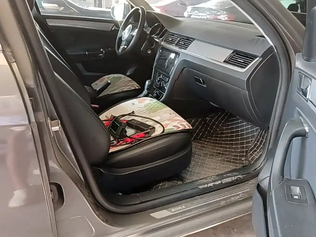 Volkswagen Bora — миниатюра 25