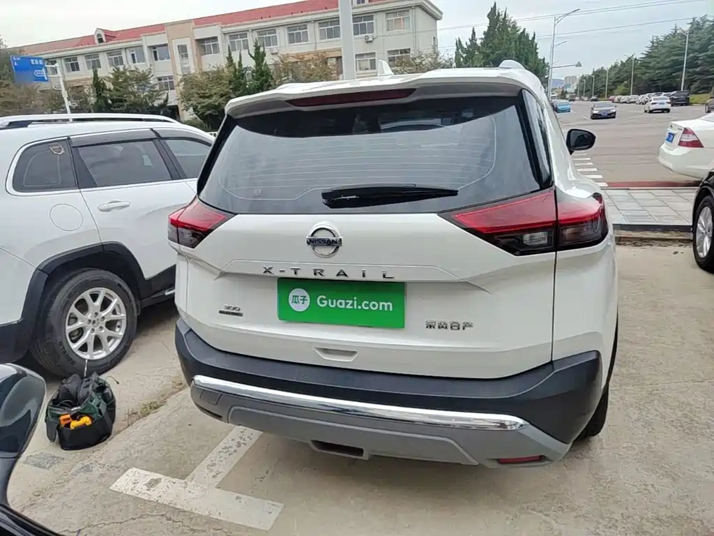 Nissan X-Trail — миниатюра 6