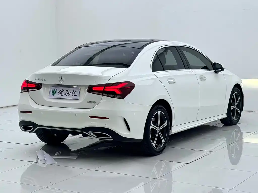 Mercedes-Benz A-Class — миниатюра 4