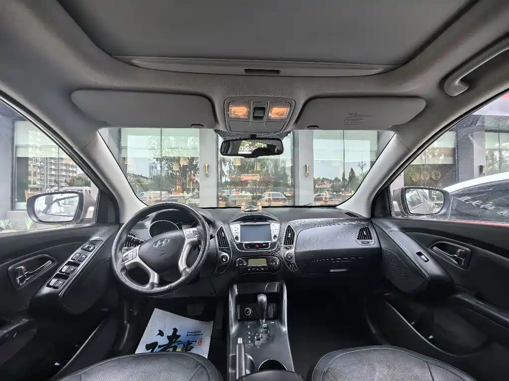 Hyundai ix35 — миниатюра 9