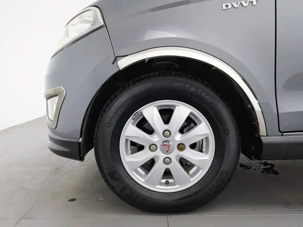 Wuling Hongguang — миниатюра 17
