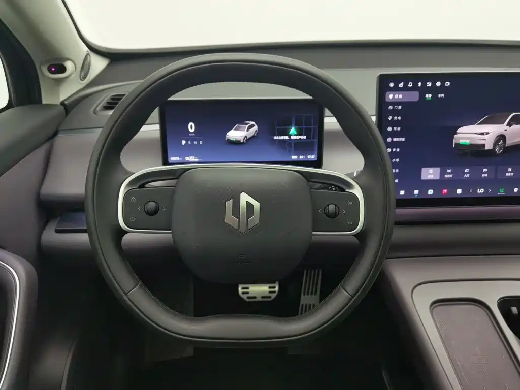 Leapmotor Leapmotor C10 — миниатюра 11