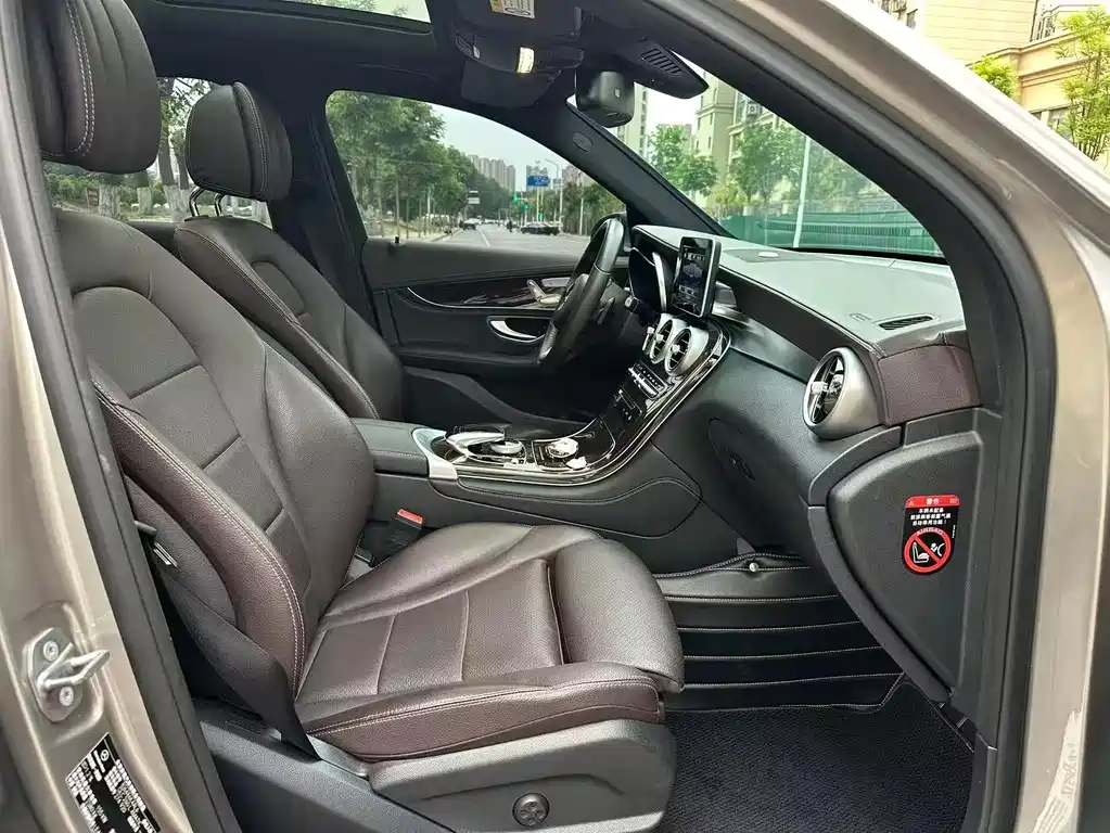 Mercedes-Benz GLC — миниатюра 6