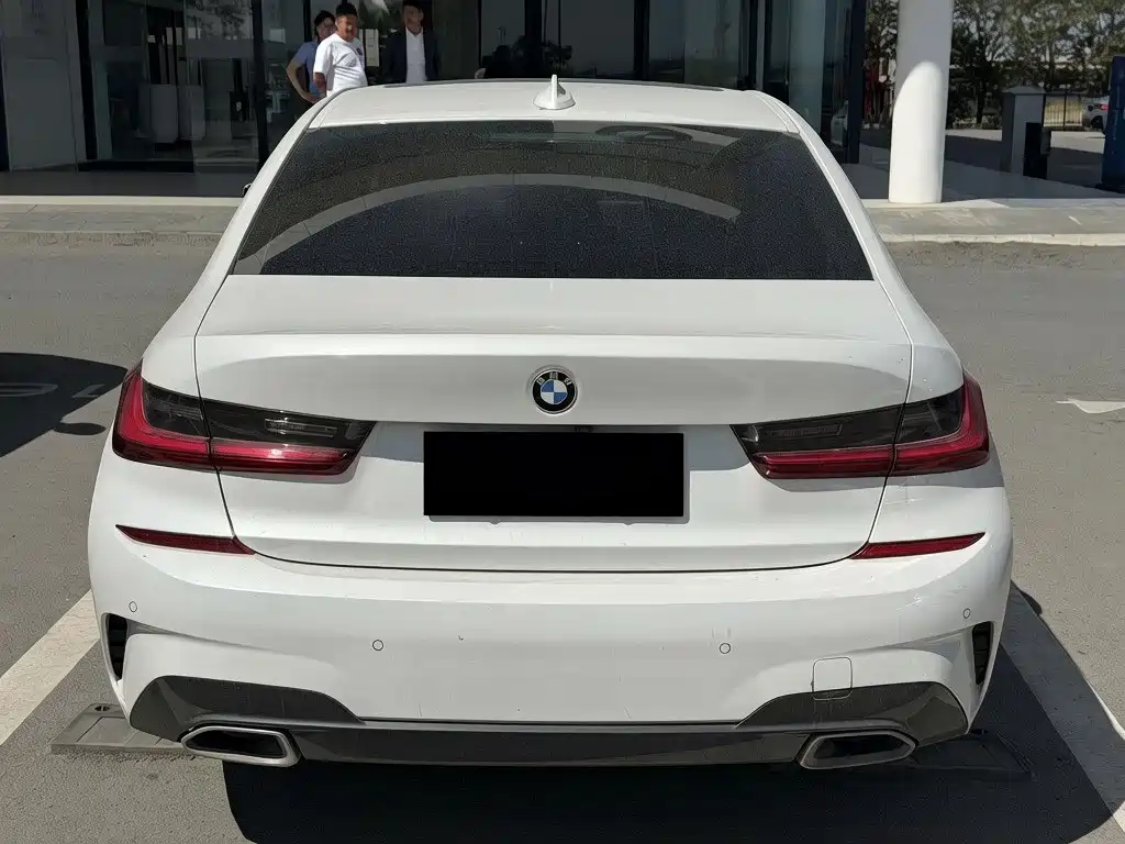 BMW 3 Series — миниатюра 5